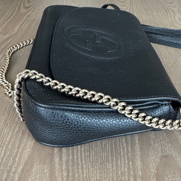 Gucci Pebbled Calfskin Medium Soho Flap Crossbody Black - Picture 6 of 13